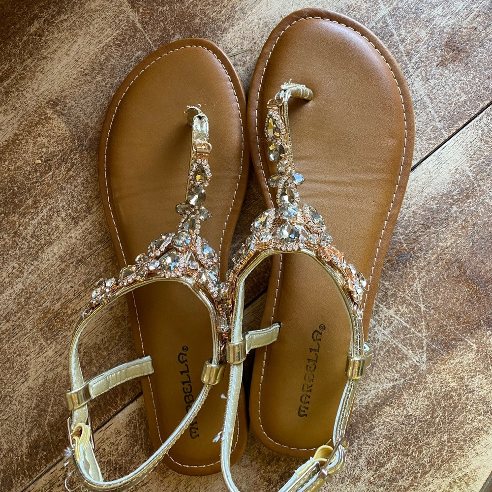 Marbella Size 8 sandal